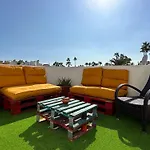 Lovely Holiday Home,Golf,Pool,Beach,What Else!