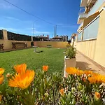 Modern Flat Close To Beach