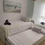 ¡Precioso Apartamento En 1 Linea Con Piscina!