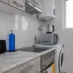 Cosy Apartment Near The Sea