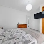Cosy Apartment Near The Sea
