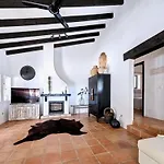 Belvilla By Oyo Finca De Piedra