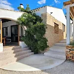 Belvilla By Oyo Finca De Piedra