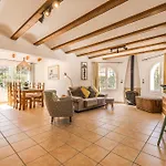 Casa Isabela