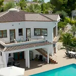 Villa Reina