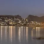 Beste Sicht Auf Ifach, Hafen Und Strand