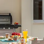 Villa Aiko - Plusholidays