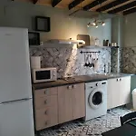 Centrico Apartamento Familiar Con Patio