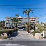 Appartement Face A La Mer Avec Parking Gratuit Libre D'Acces