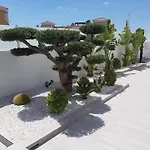 Modern 3 Bedroom Villa With Private Pool Mo35