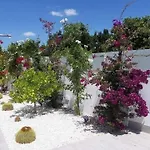 Modern 3 Bedroom Villa With Private Pool Mo35