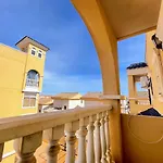 Pleasant 4 Bedroom Townhouse With Com Pool Vm7