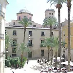 Apartamentos Tito San Agustin