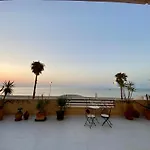 Primera Linea De Playa, Topacio 1