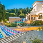 Villa Nasau By Abahana Villas