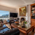 Villa Volantis By Abahana Villas