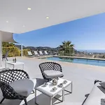 Casa Del Mar