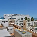 Sea View Apartment By Nras