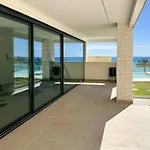 Lantia. Amaneceres De Ensueno Y Piscina Con Vistas