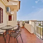 Torrevieja Palm Apartment- Very Quiet, In The Garden, Air Condition In Every Room