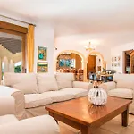Villa Blue Sea By Abahana Villas