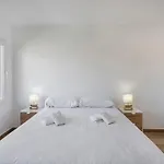 Golden Glow Bungalow With Ac And Pool