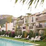 Modern Flat With Montgo View