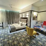 Hotel President