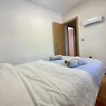 Apartamento En La Urbanizacion El Paraiso