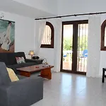 Maravillosa Villa En Moraira Con Piscina Privada Y Jardin, Cercana A La Playa, Ideal Para Familias - Hisp-216-207