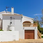 Chalet Los Olivos Con Piscina