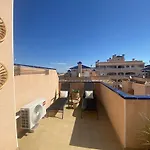 Casa Romina, Semi-Detached Villa With Shared Pool Near La Zenia