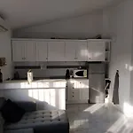 Casa Negra Apartment