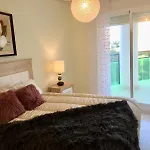 Apartamento De Lujo Con 2 Dormitorios En Benidorm