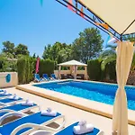 Villa Medina 20 By Abahana Villas