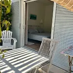 Suite Privada Independiente Con Terraza En El Tosalet