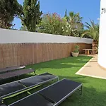Gran Alquiler En Moraira Con Piscina Privada, Aire Acondicionado Y Mascotas Permitidas - Hisp-216-231