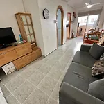 Torrevieja Precioso Apartamento Calle Mar Baltico Muy Cerca De La Playa Con Piscina