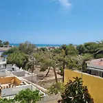 Cozy And Sunny Two Bedroom Apartment La Mata Beach