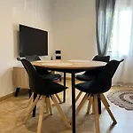 Clavero Apartment
