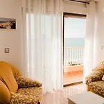 Amplio Apartamento En 1ª Linea De Playa -Free Wifi