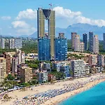 Maison Alifornia Beach