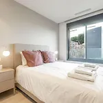 Stunning 3 Bed Apartment Lcs28Lc