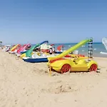 2 Bedroom Amazing Apartment In Torrevieja