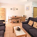 Lovely Home In Santa Pola With Kitchenette