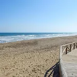 Awesome Apartment In Orihuela With Kitchen