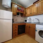 Apartamento Comodo A 300 Metros De La Playa
