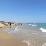Stunning Apartment In Torrevieja