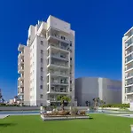 2 Bedroom Nice Apartment In La Mata