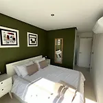 Luxury Modern Apartment With 60M Sun Terrace